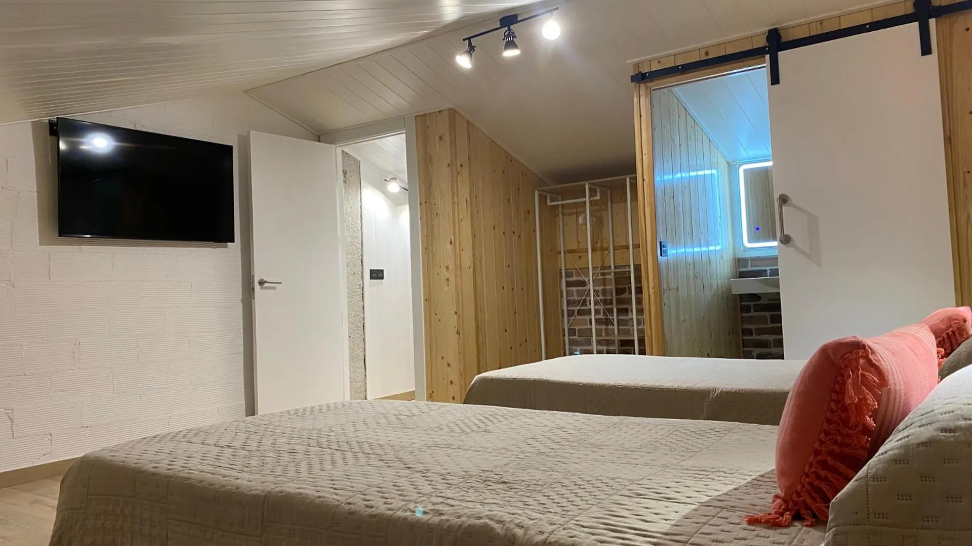 Alma Marina Apartamentos Somo 0*,  Spain